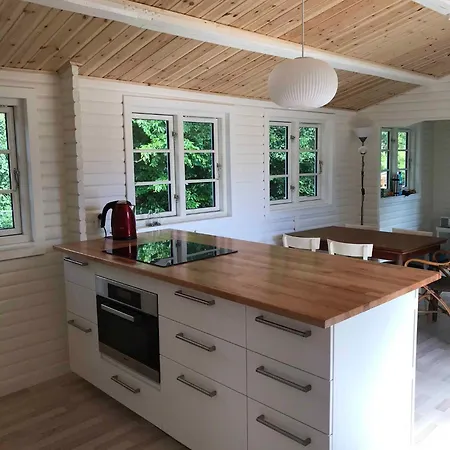 At Nordstrand بيت للعطل *